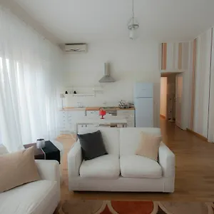 Apartamento Sforza, Milão